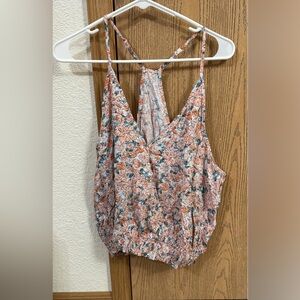 Floral Sleeveless Women's Top